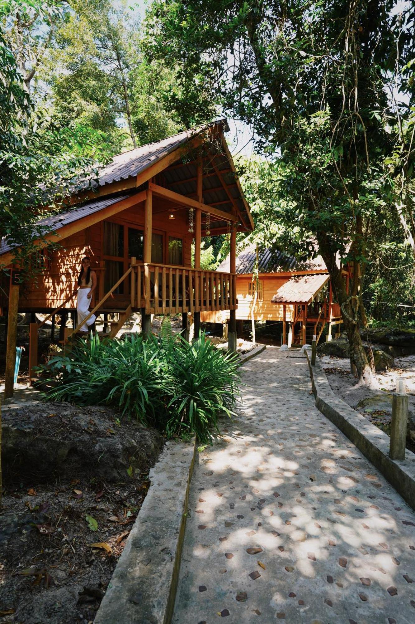Starfish Bungalows Kaoh Touch Bagian luar foto